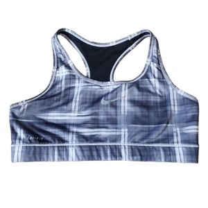 ⭐️Nike dri fit sports bra reversable
